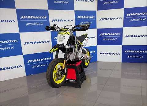 I-MOTO Usada